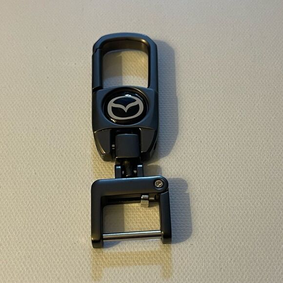 Mazda Key Fob Keychain in Metal NWT - Picture 2 of 6